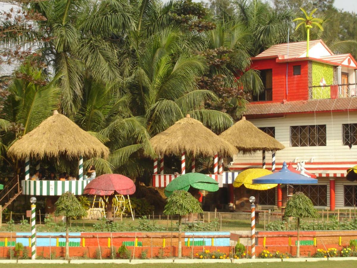 Palm Village Resort Calcutá Exterior foto